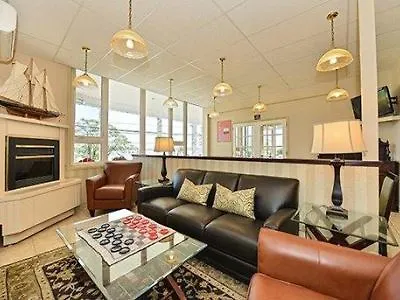 Comfort Inn Halifax 3*,